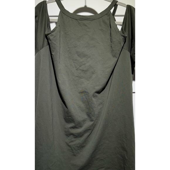 NWT TORRID Olive Green Graphic Print Cold Shoulder Short Sleeve Women's Sz 3 - Picture 6 of 8